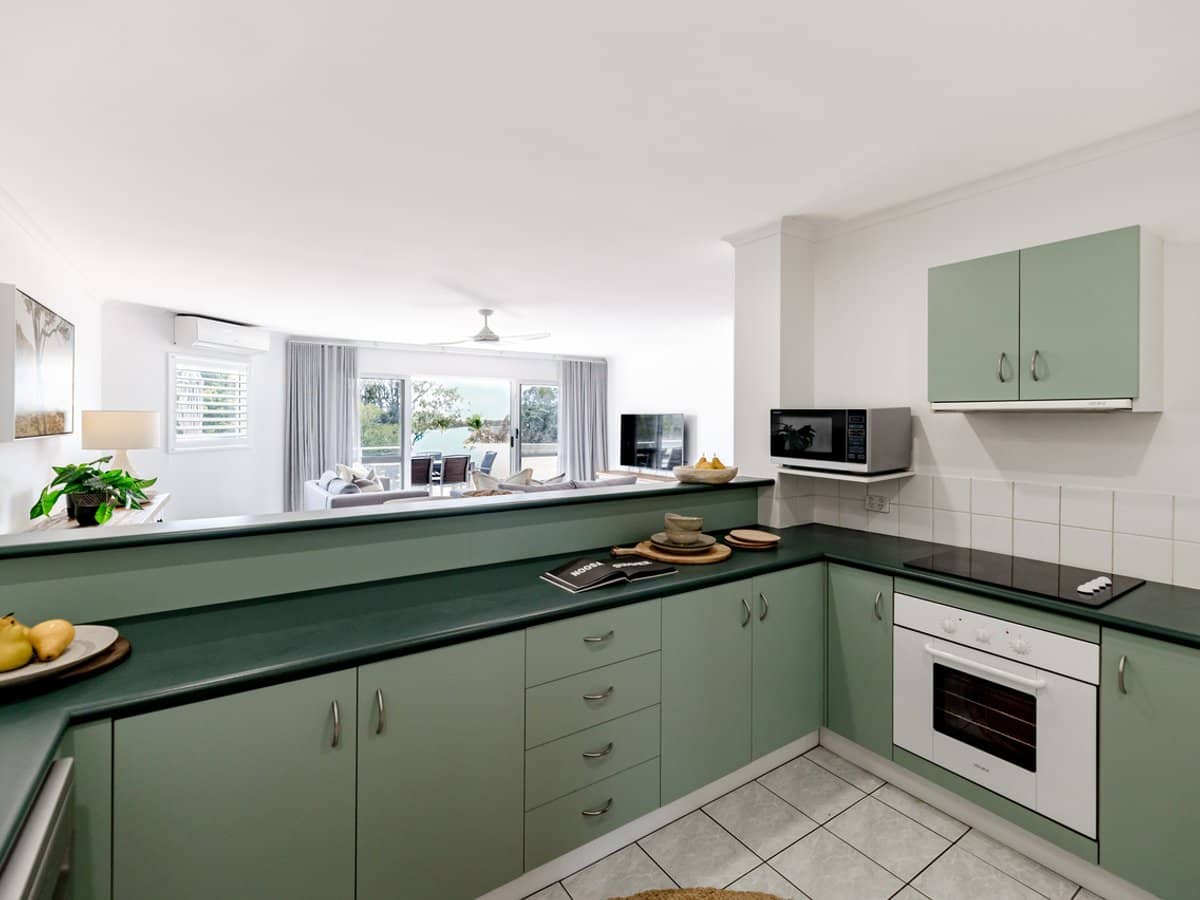 221-227 Gympie Terrace, NOOSAVILLE - Thumbnail 9