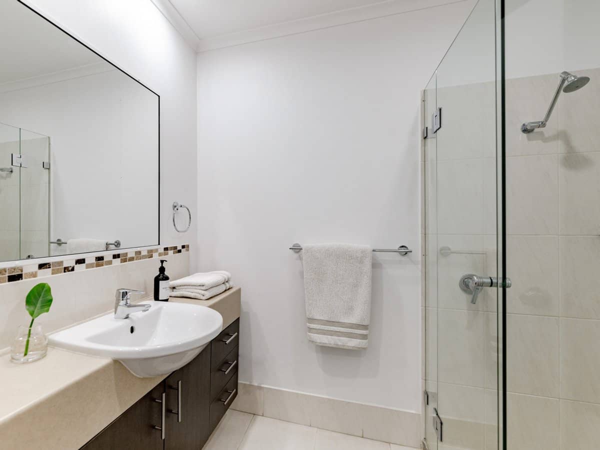 221-227 Gympie Terrace, NOOSAVILLE - Thumbnail 14
