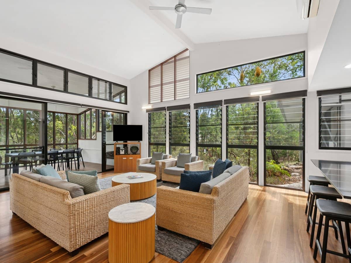 90 Beach Road, NOOSA NORTH SHORE - Thumbnail 4