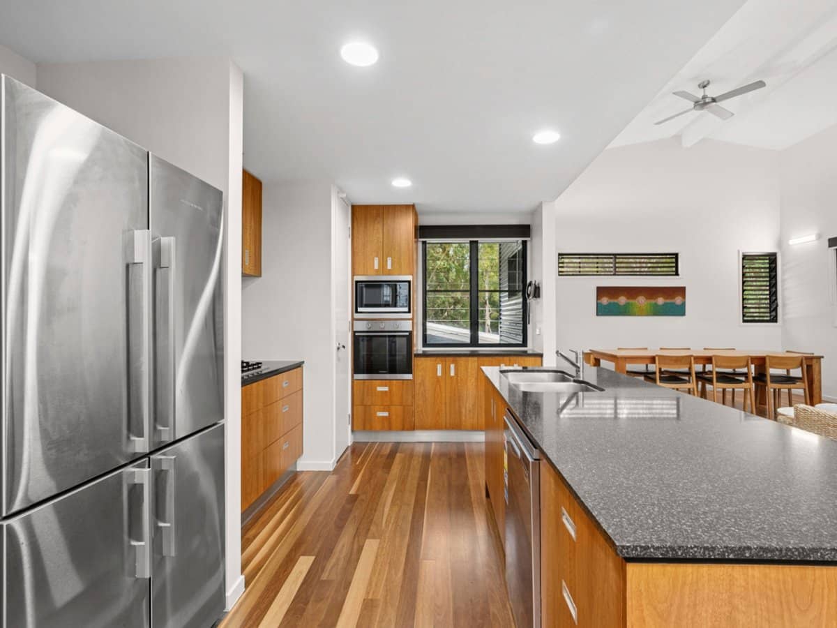 90 Beach Road, NOOSA NORTH SHORE - Thumbnail 7