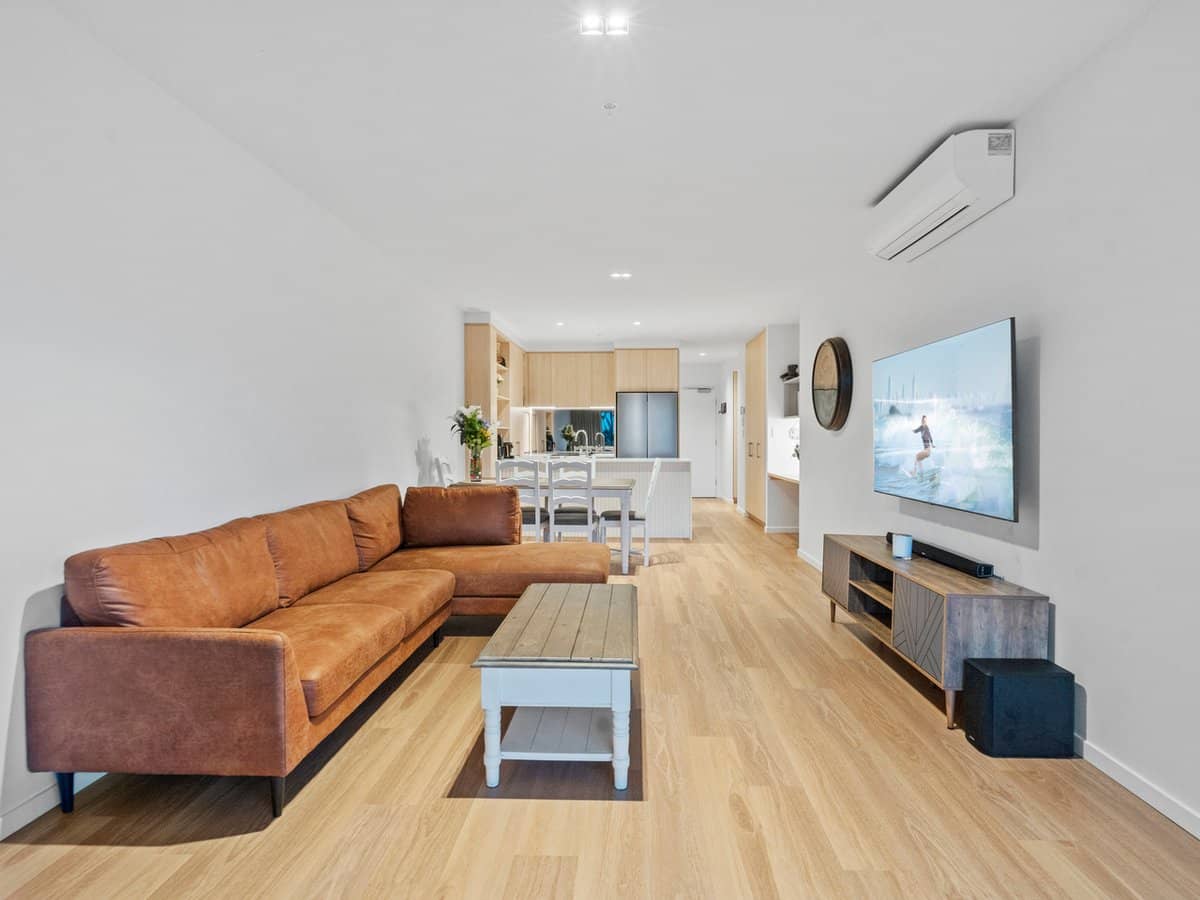 117 Chestnut Street, WYNNUM - Thumbnail 2