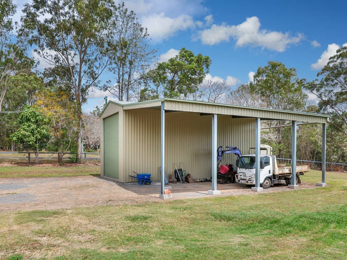 109-113 Natalie Road, BUCCAN - Thumbnail 3