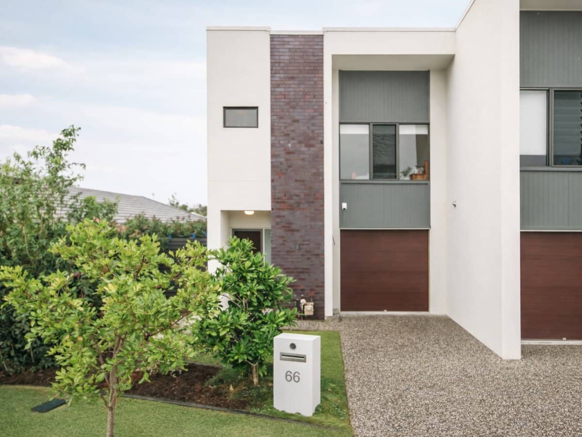 1/66 Taurus Circuit, COOMERA - Thumbnail 2