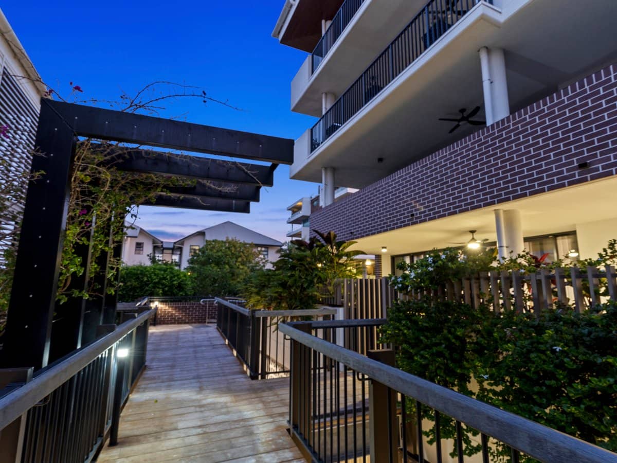 48 Bride Street, WYNNUM - Thumbnail 2