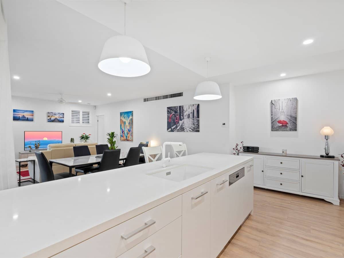 48 Bride Street, WYNNUM - Thumbnail 5