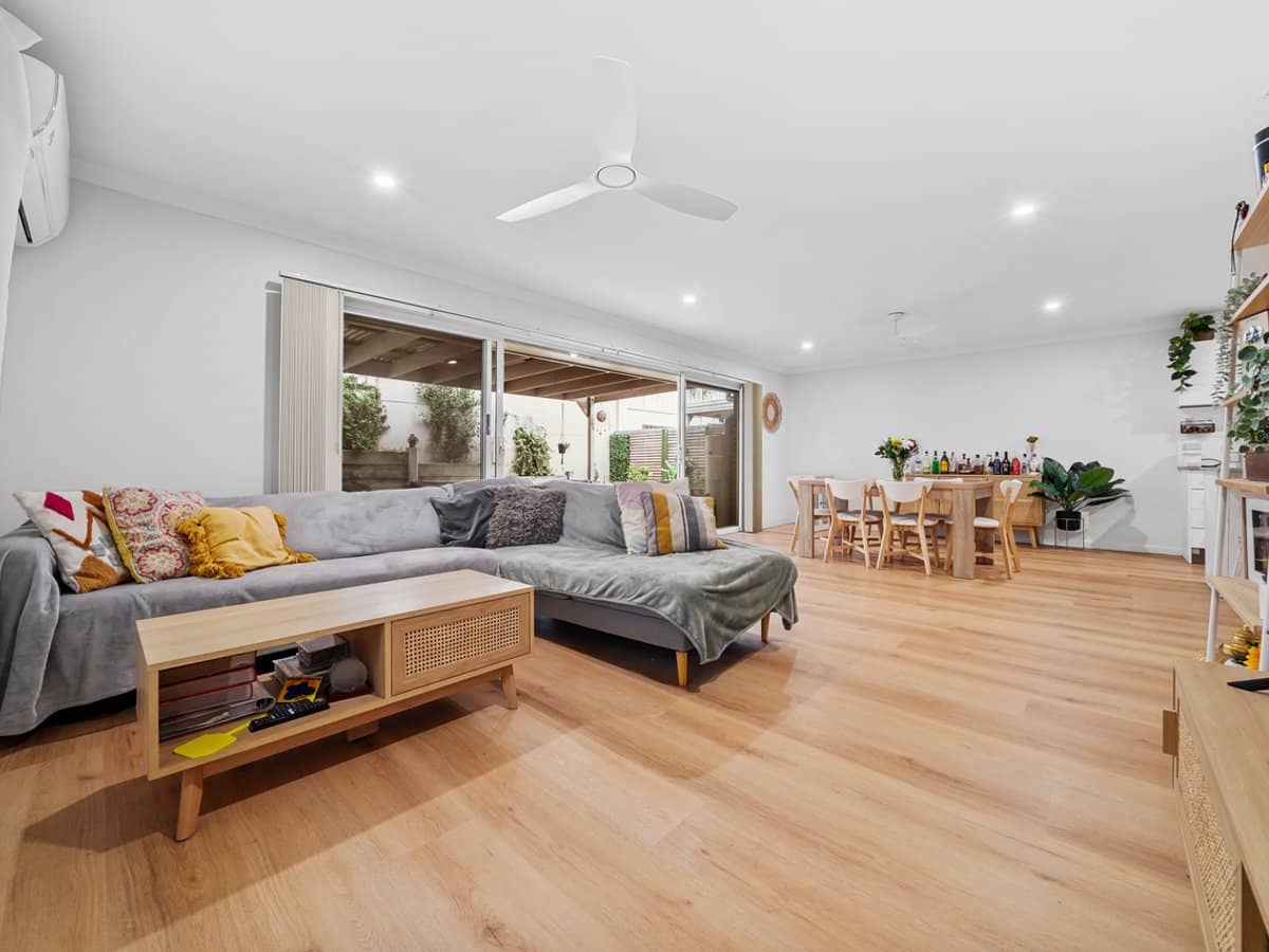 17 Blackbird Street, BEENLEIGH - Thumbnail 4