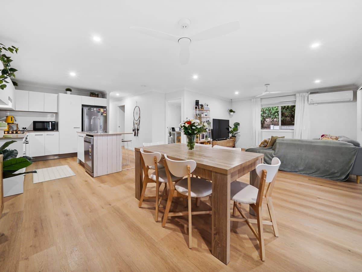 17 Blackbird Street, BEENLEIGH - Thumbnail 6