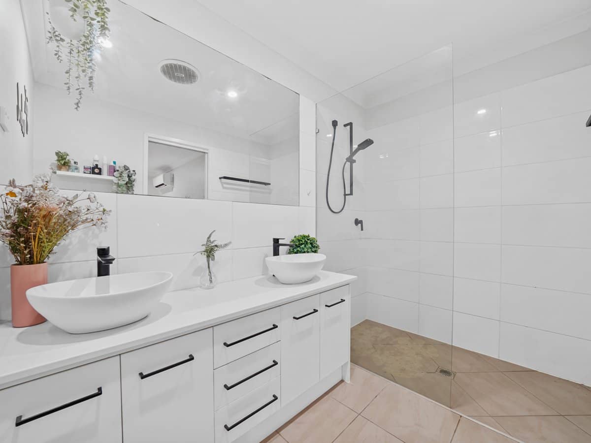 17 Blackbird Street, BEENLEIGH - Thumbnail 11