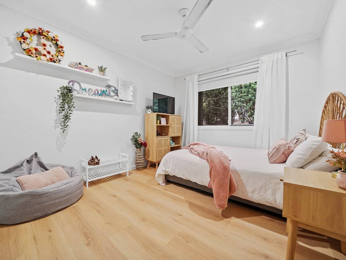 17 Blackbird Street, BEENLEIGH - Thumbnail 12