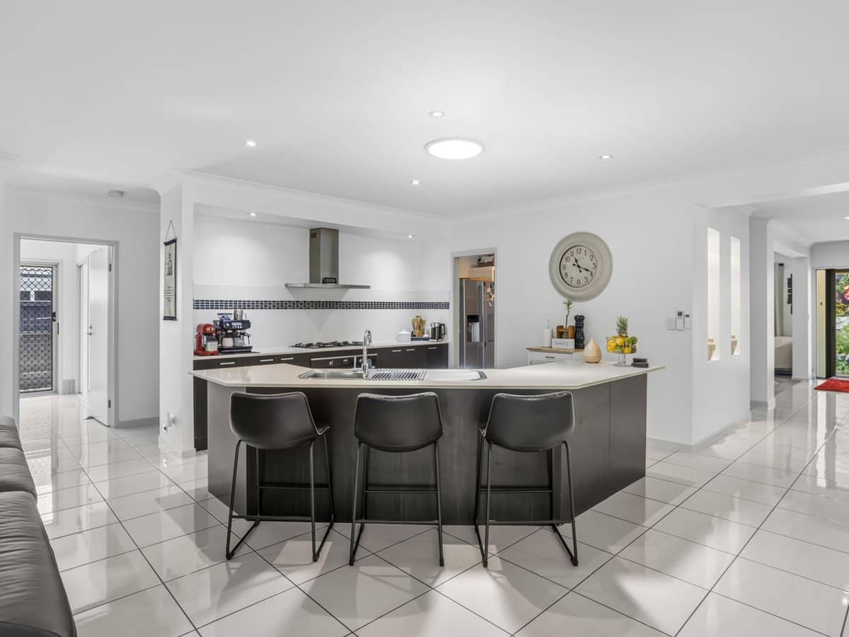 4 Lowe Court, MAUDSLAND - Thumbnail 3