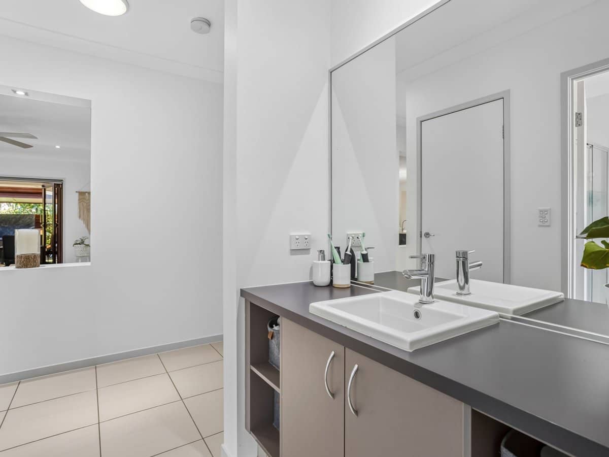 4 Lowe Court, MAUDSLAND - Thumbnail 12