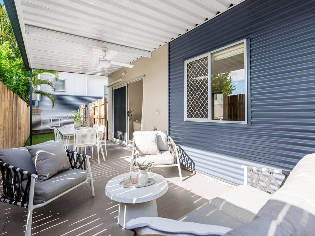 147 Jones Road, CARINA HEIGHTS - Thumbnail 3