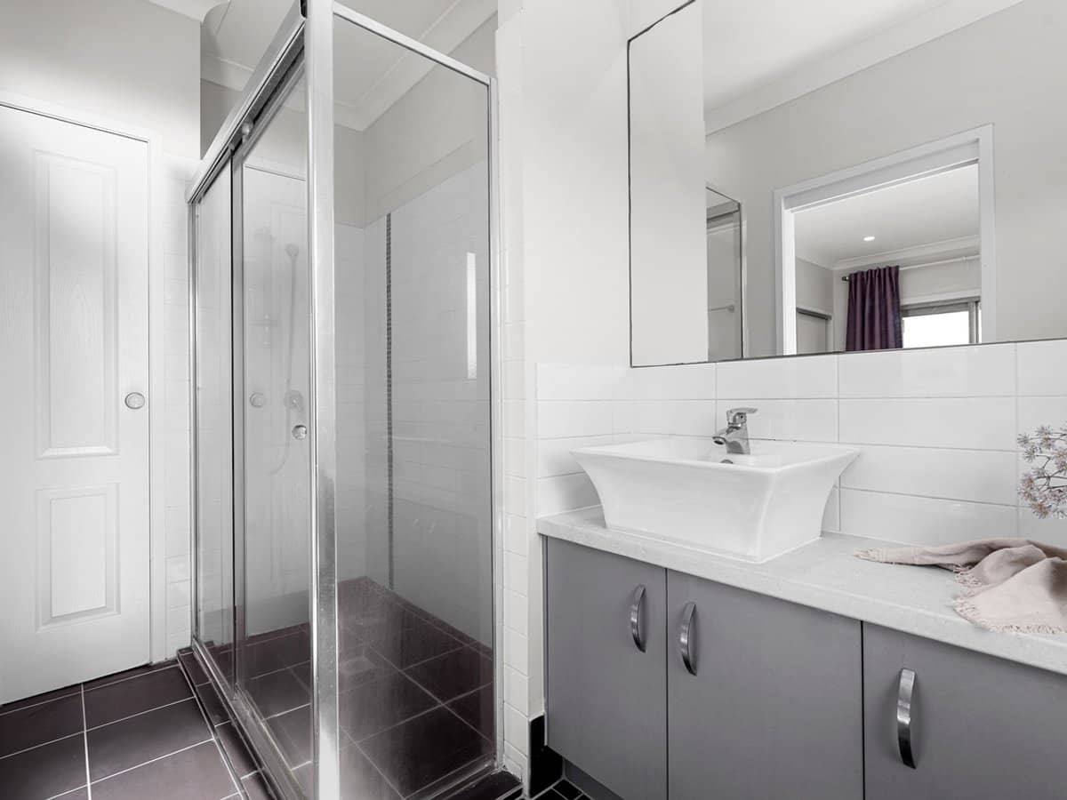 147 Jones Road, CARINA HEIGHTS - Thumbnail 11