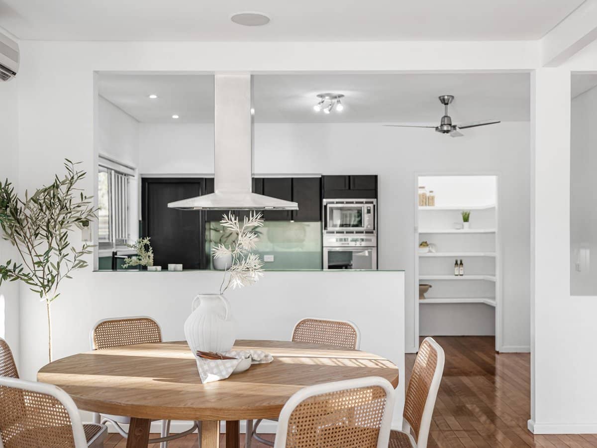 33 Rees Avenue, COORPAROO - Thumbnail 8