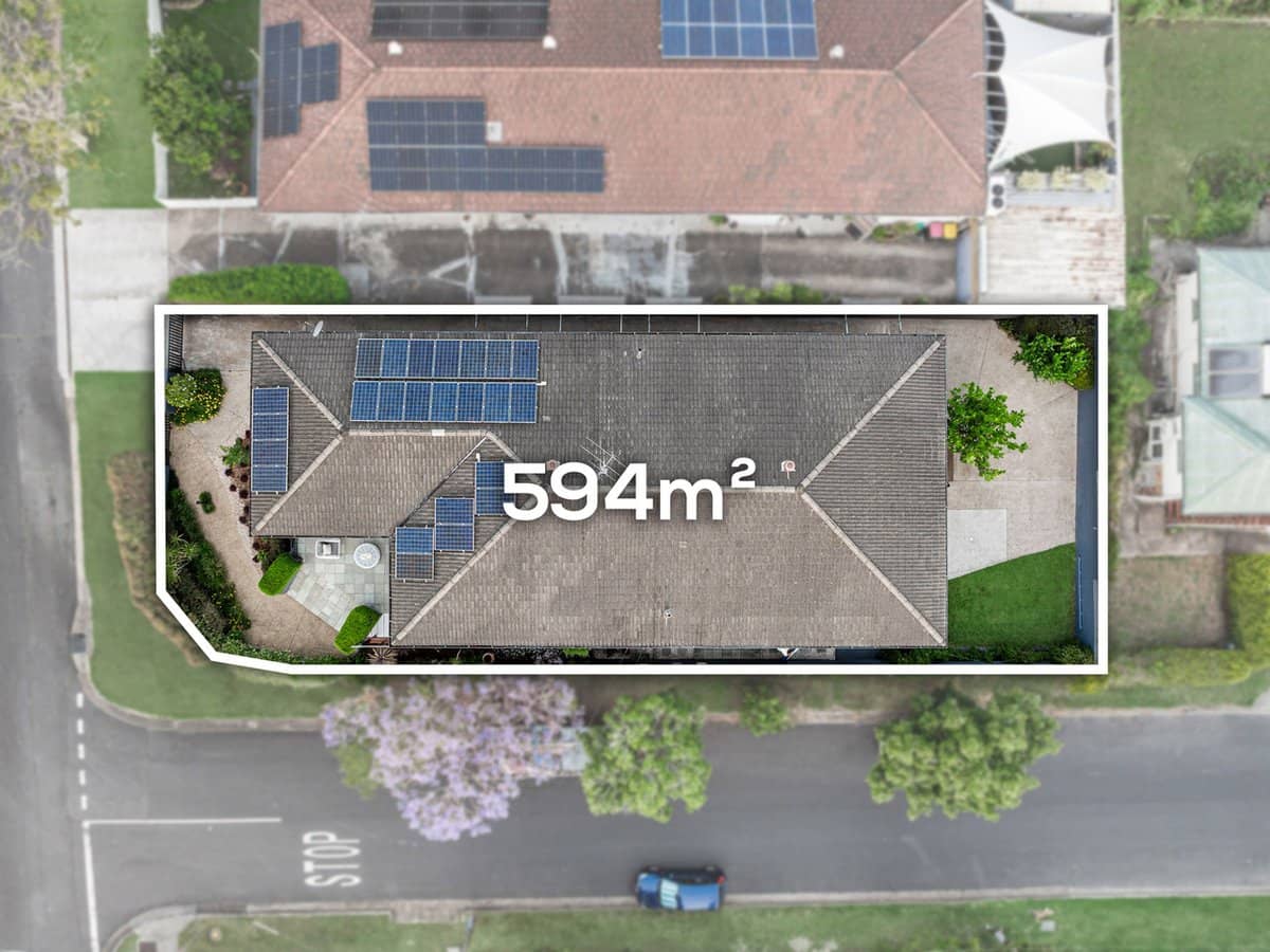 33 Rees Avenue, COORPAROO - Thumbnail 28