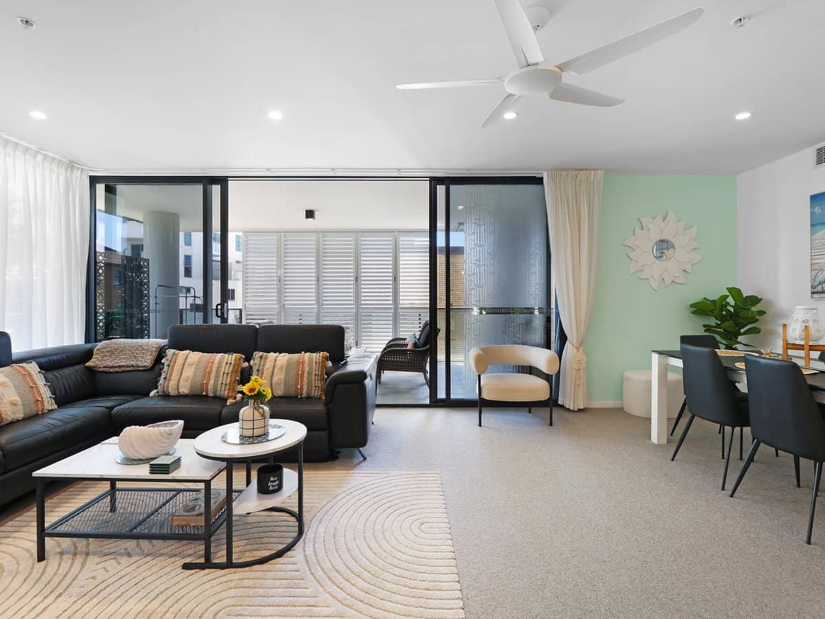 72 the Esplanade, Burleigh Heads - Thumbnail 5