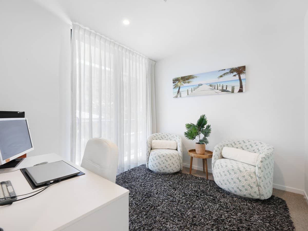 72 the Esplanade, Burleigh Heads - Thumbnail 17