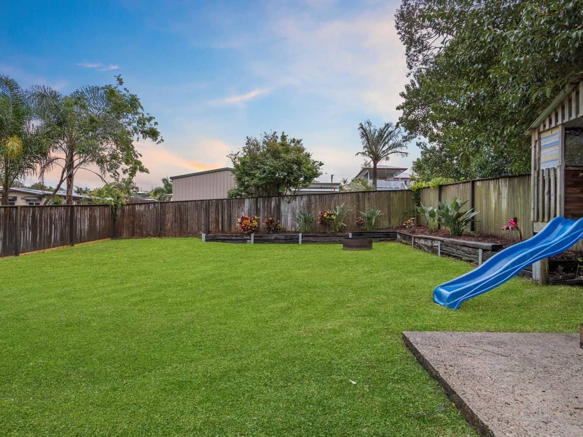 61 Greta Street, MANLY WEST - Thumbnail 7