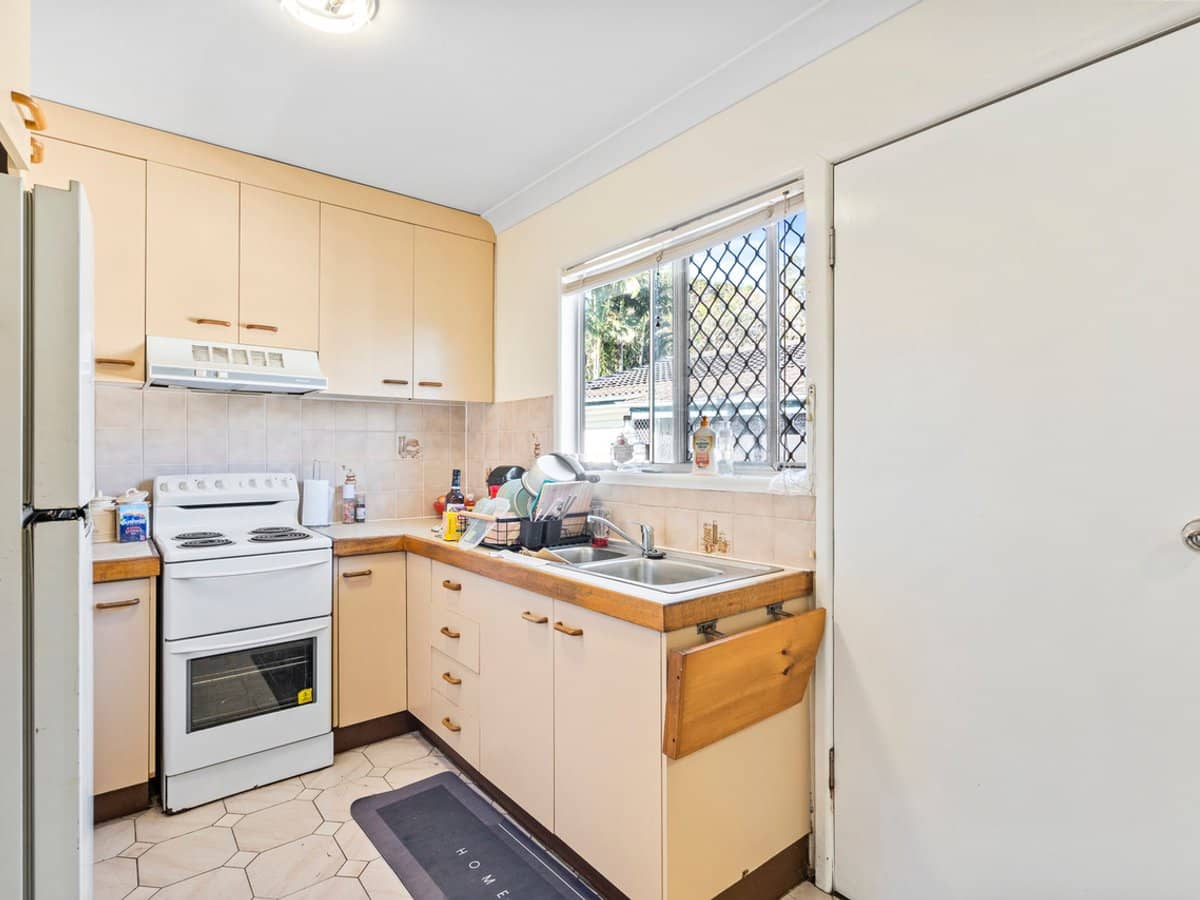 359 Whites Road, LOTA - Thumbnail 8