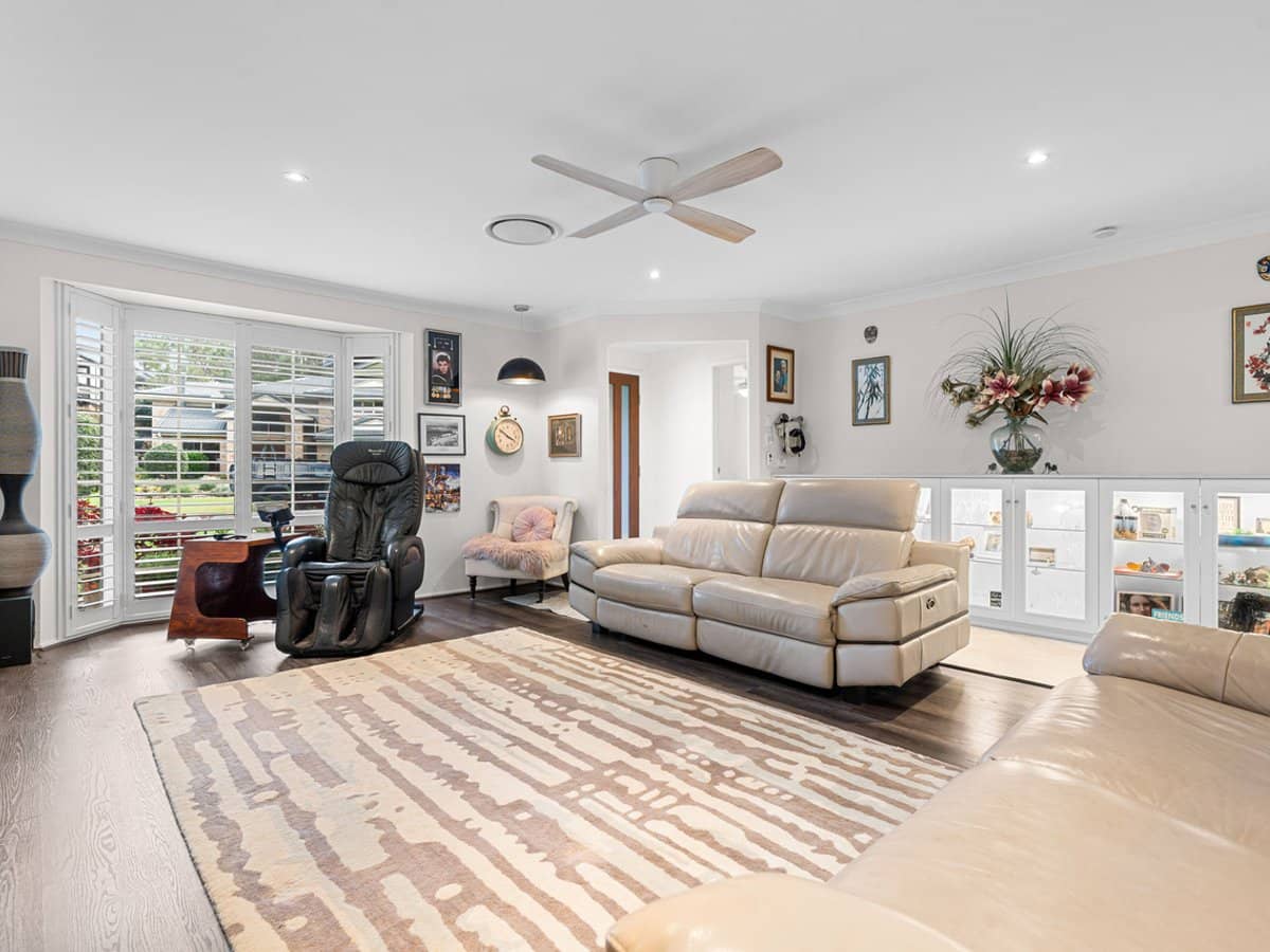 39 Olivia Drive, CARINA HEIGHTS - Thumbnail 5