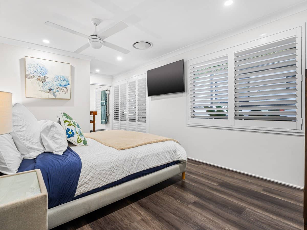 39 Olivia Drive, CARINA HEIGHTS - Thumbnail 13