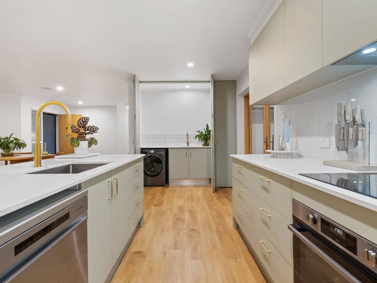 12 Andamooka Avenue, WORONGARY - Thumbnail 11