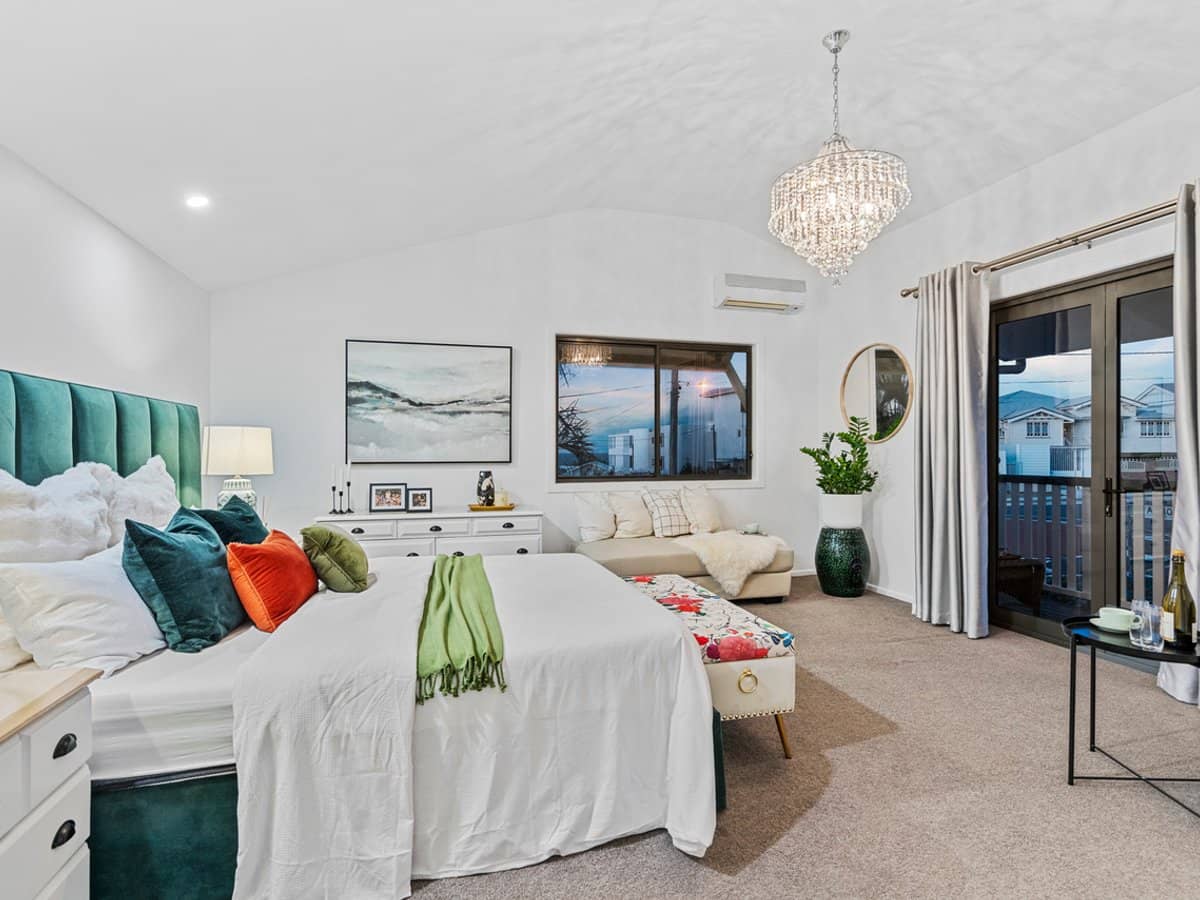 41 Arnold Street, MANLY - Thumbnail 4