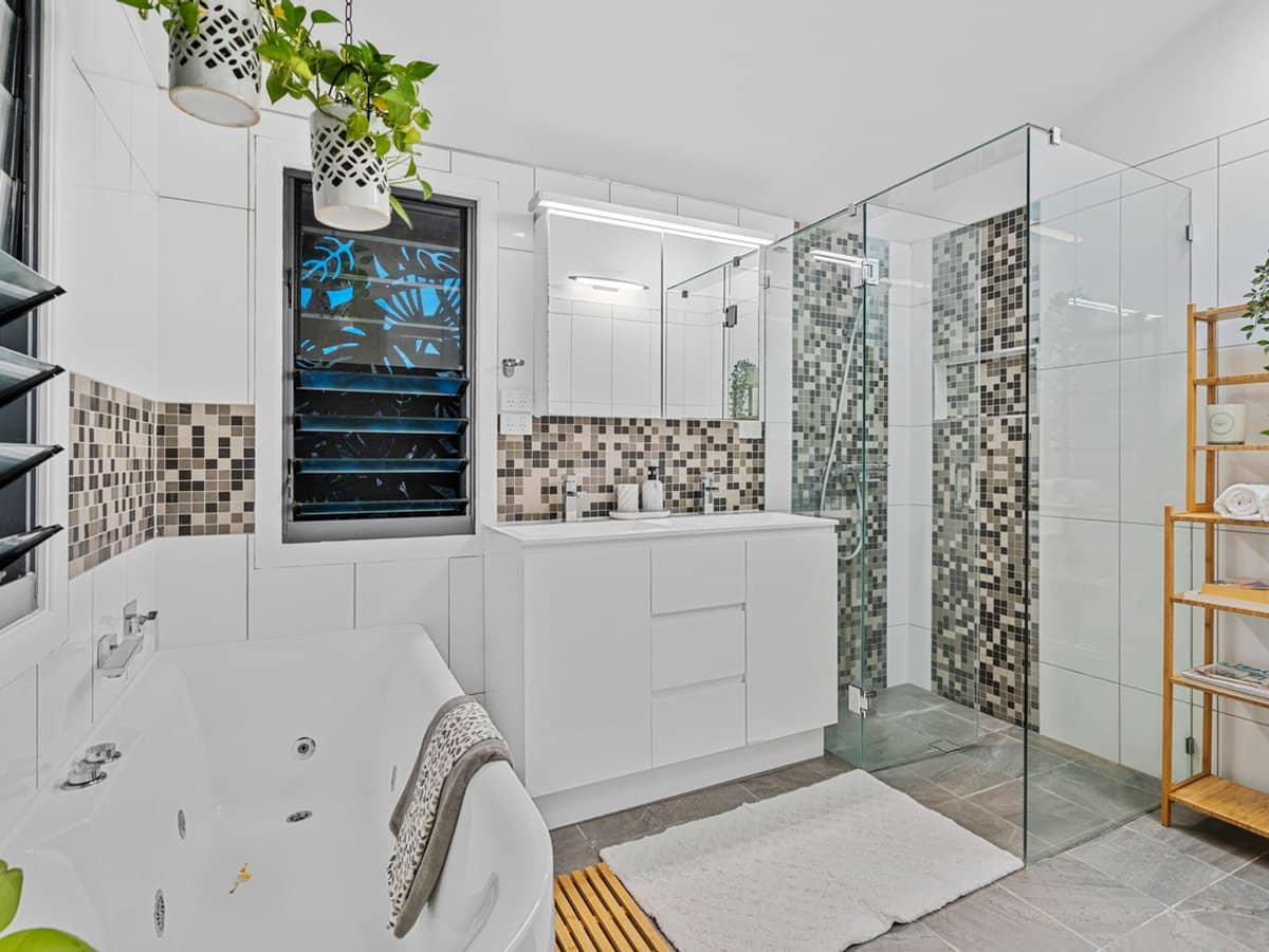 41 Arnold Street, MANLY - Thumbnail 5