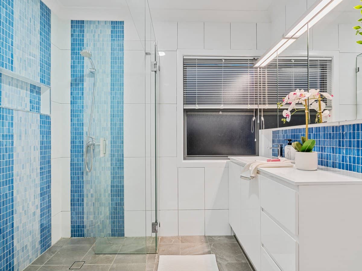 41 Arnold Street, MANLY - Thumbnail 8