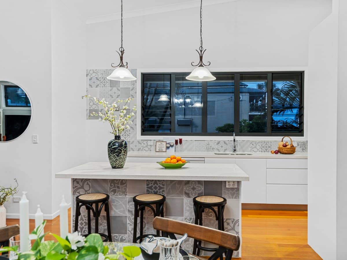 41 Arnold Street, MANLY - Thumbnail 9