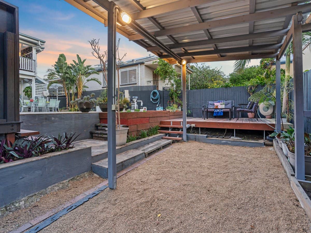 41 Arnold Street, MANLY - Thumbnail 19