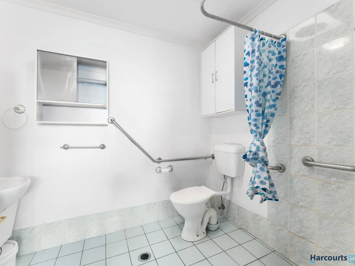 12-14 Yeates Crescent, MEADOWBROOK - Thumbnail 8