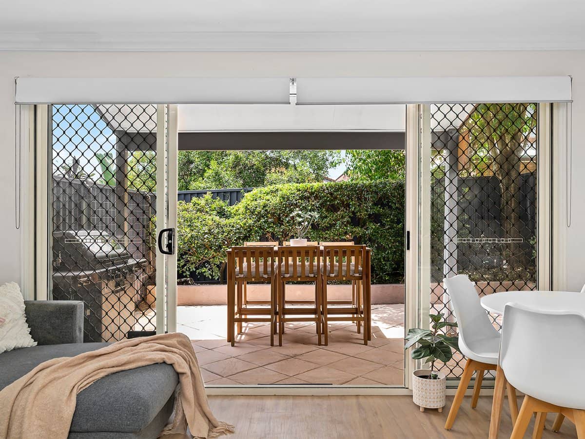 105 Kirkland Avenue, COORPAROO - Thumbnail 8