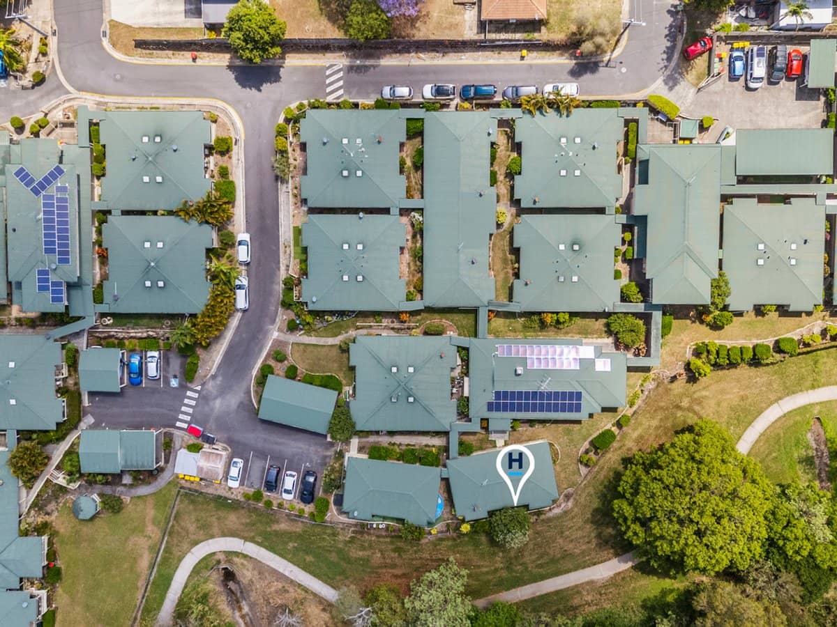 10 Winani Street, SLACKS CREEK - Thumbnail 2