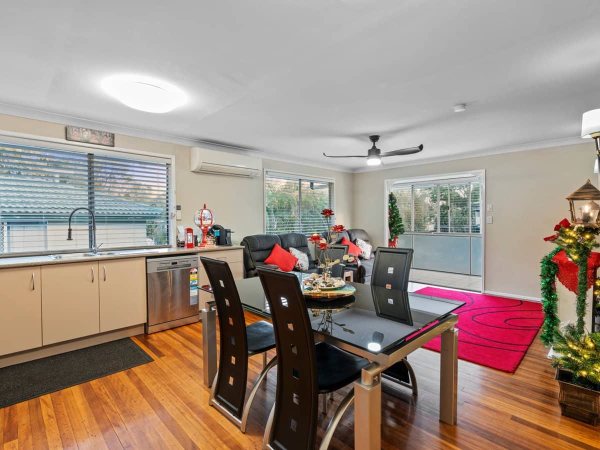 47 Macarthur Crescent, SLACKS CREEK - Thumbnail 3