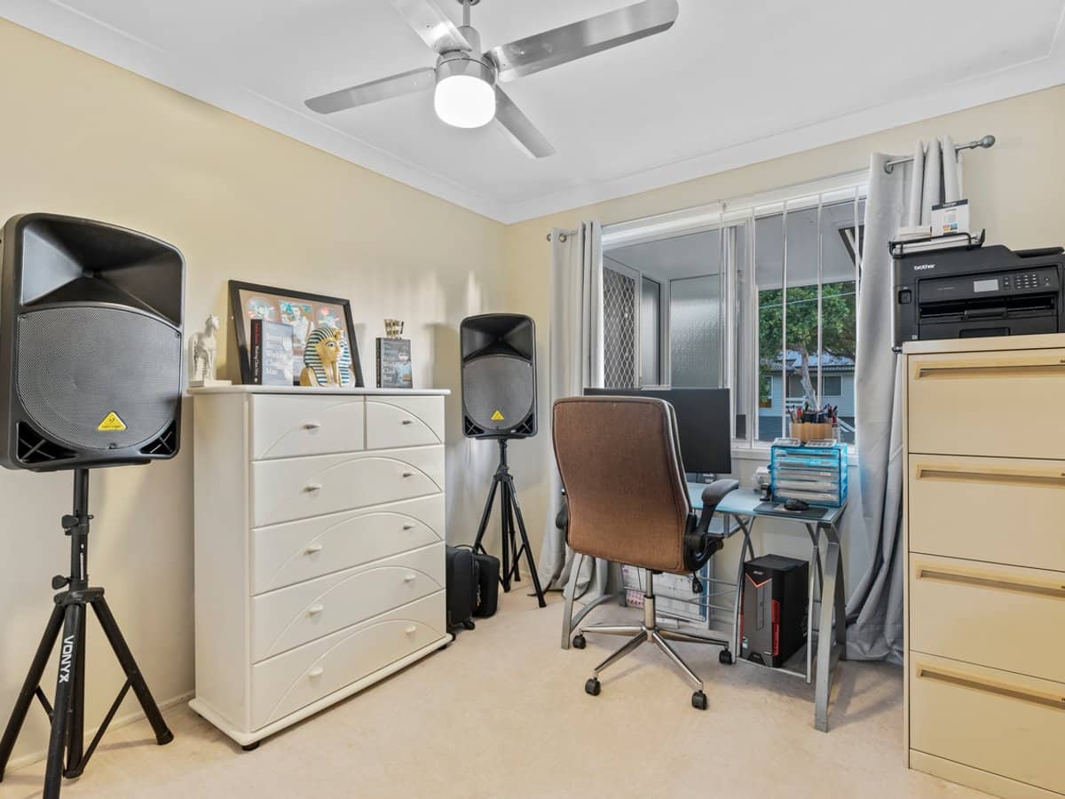 47 Macarthur Crescent, SLACKS CREEK - Thumbnail 7