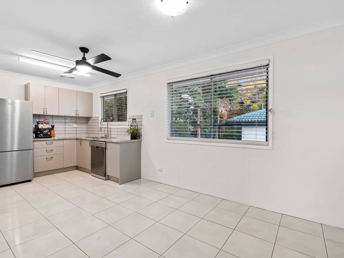 47 Macarthur Crescent, SLACKS CREEK - Thumbnail 9