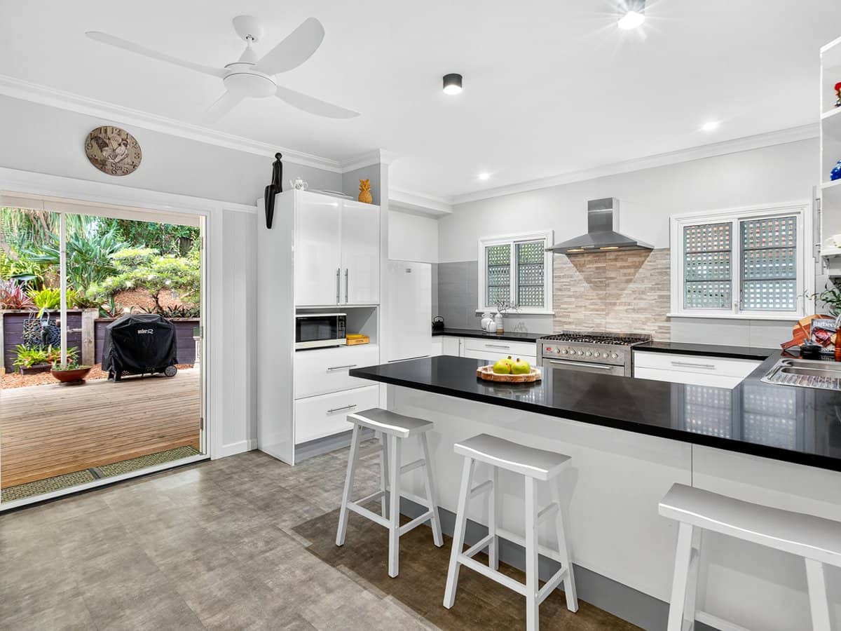 36 Coonara Street, HOLLAND PARK - Thumbnail 8