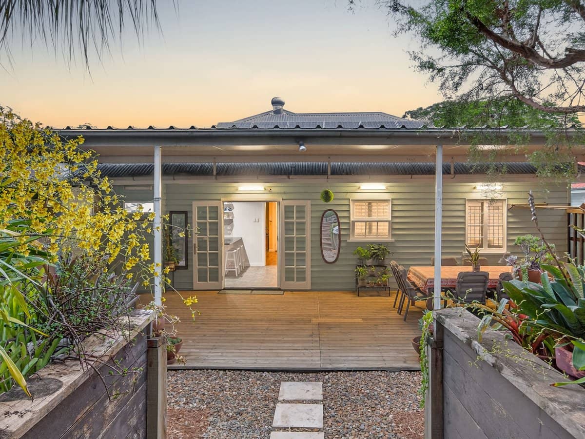 36 Coonara Street, HOLLAND PARK - Thumbnail 16