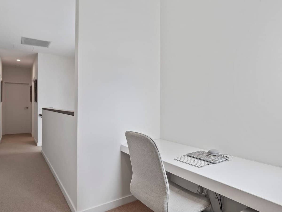 12 Parkside Circuit, HAMILTON - Thumbnail 14