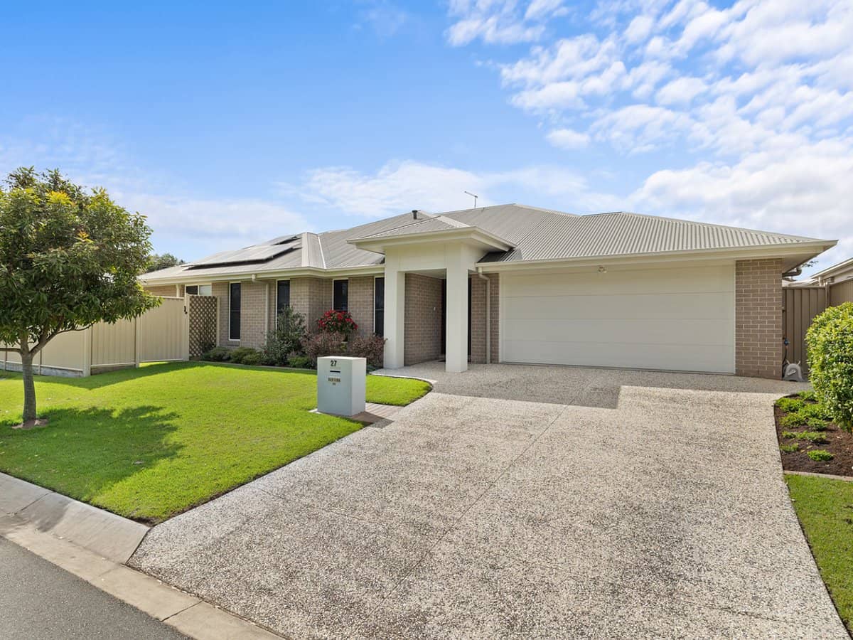 27 Babiana Street, ALEXANDRA HILLS - Thumbnail 2