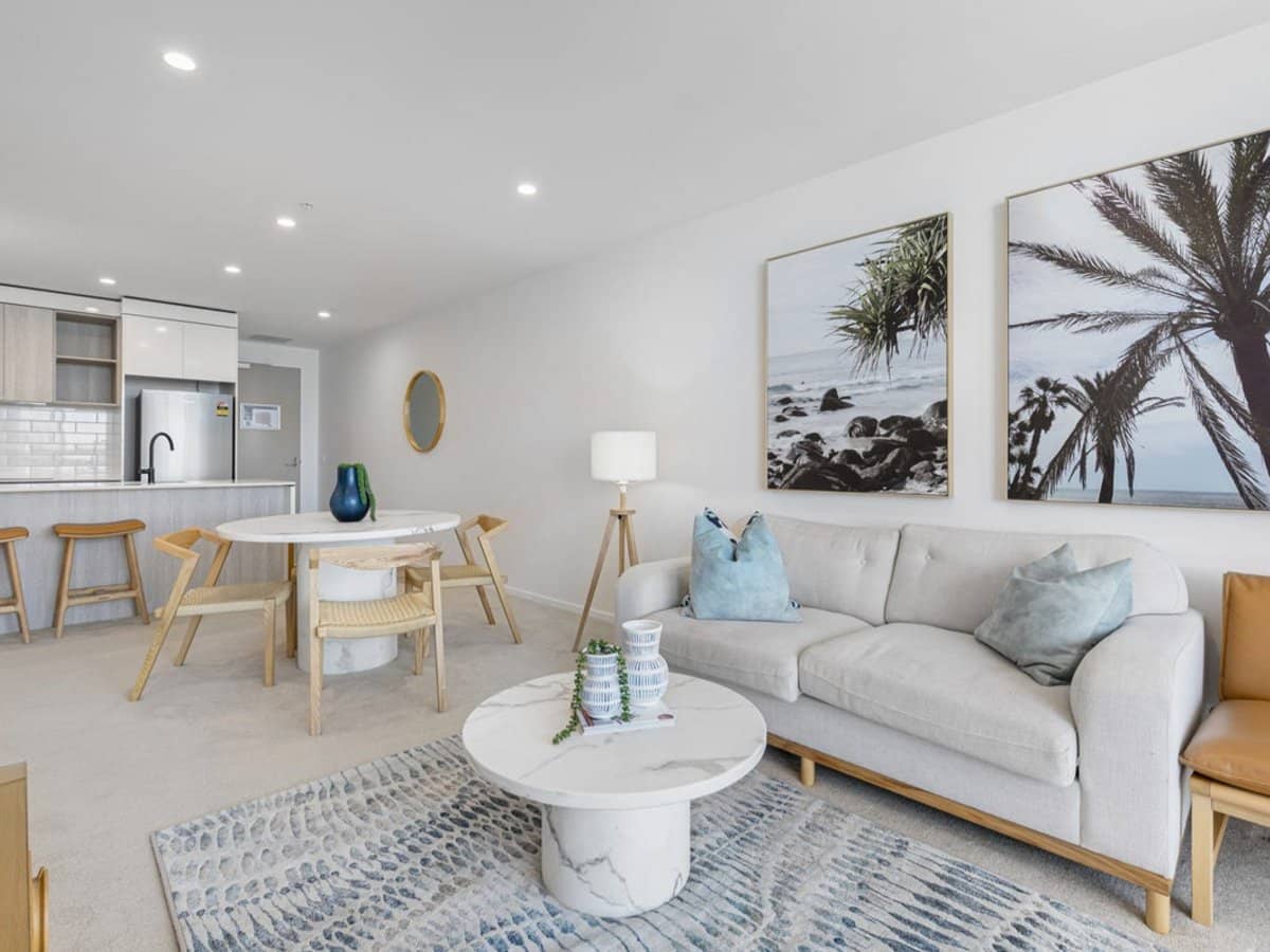 1969 Gold Coast Highway, Burleigh Heads - Thumbnail 4