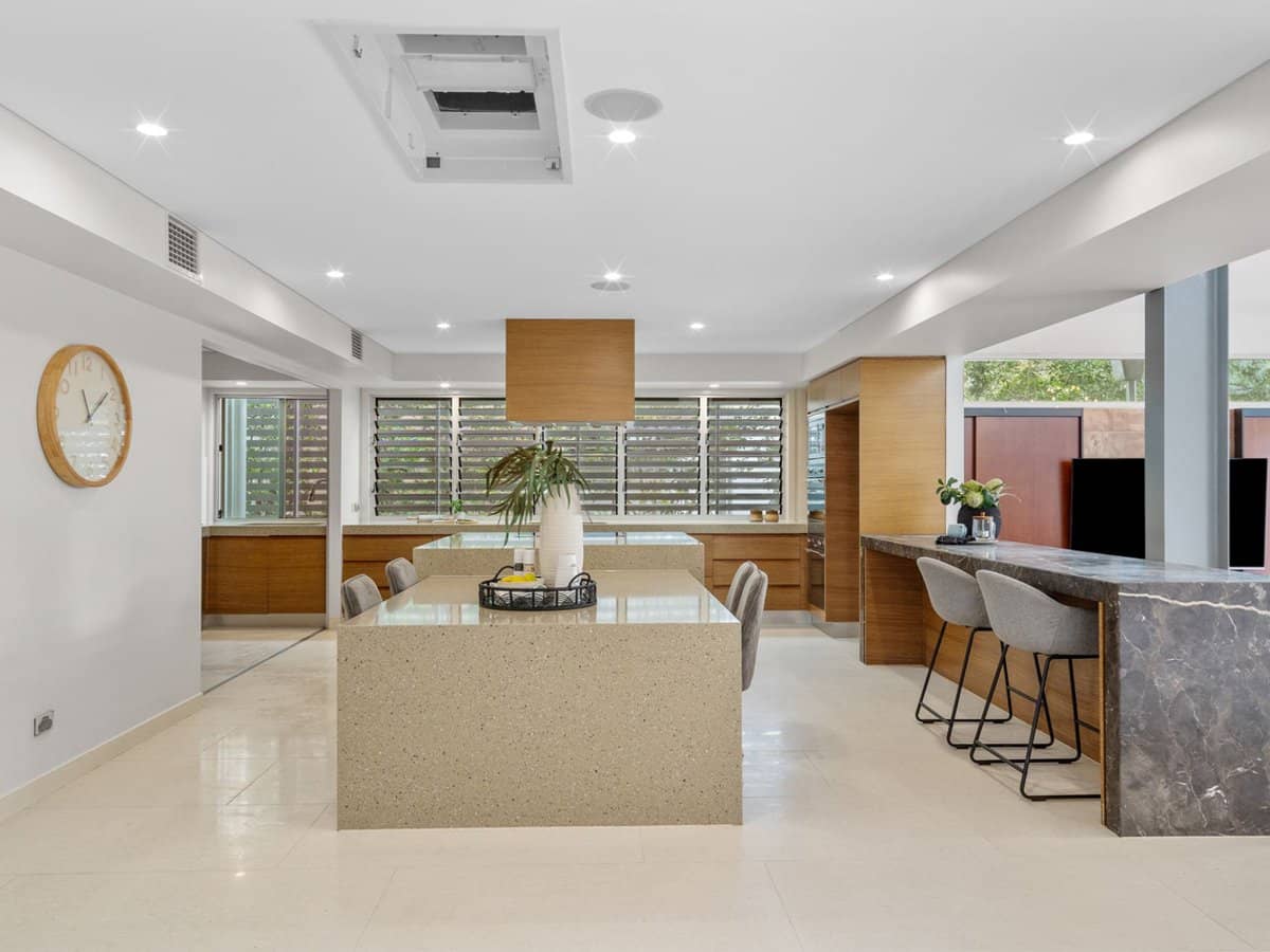 28 Staveley Close, SINNAMON PARK - Thumbnail 5