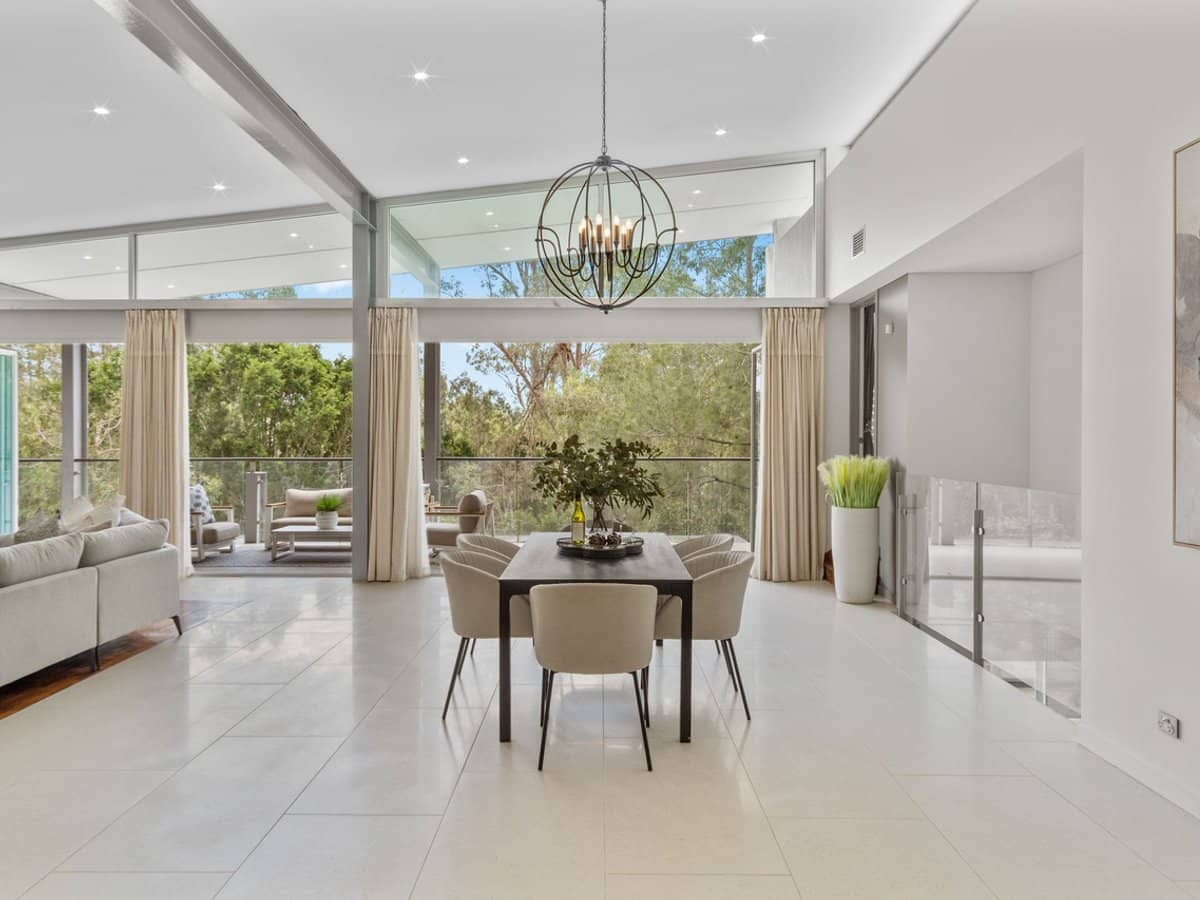 28 Staveley Close, SINNAMON PARK - Thumbnail 6