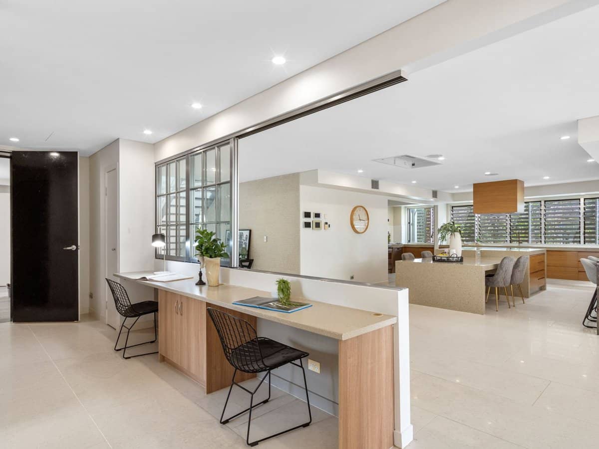 28 Staveley Close, SINNAMON PARK - Thumbnail 11