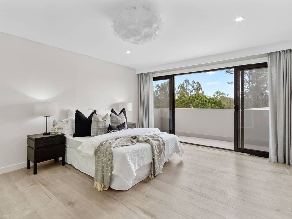 28 Staveley Close, SINNAMON PARK - Thumbnail 16