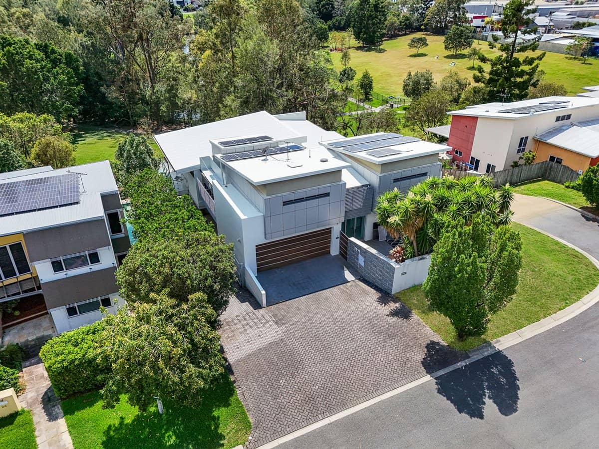 28 Staveley Close, SINNAMON PARK - Thumbnail 30