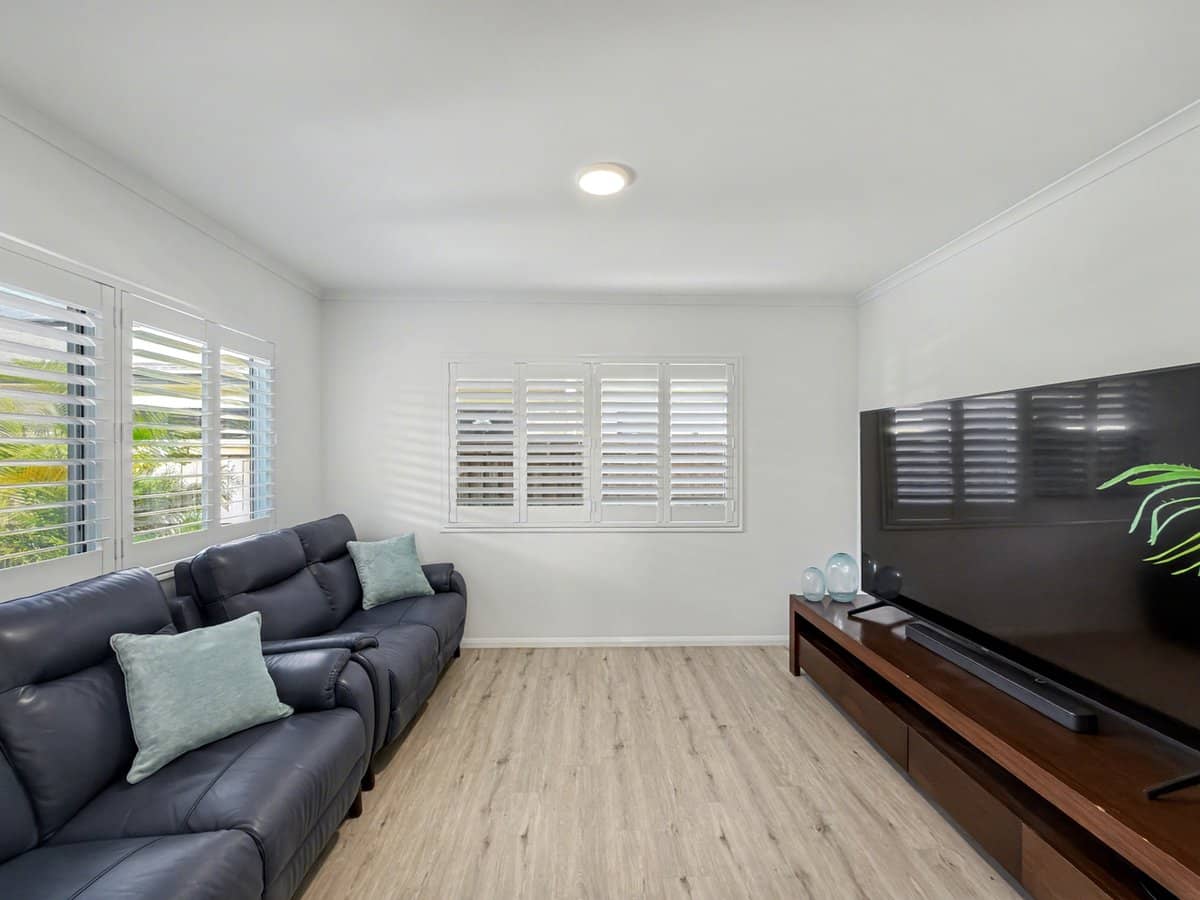 31 Olive Street, PALMVIEW - Thumbnail 11