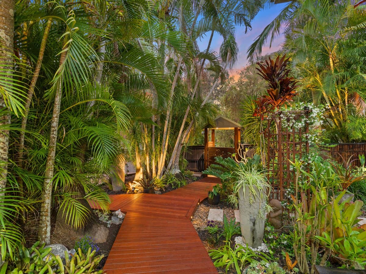 21-22 Harrogate Terrace, BIRKDALE - Thumbnail 10