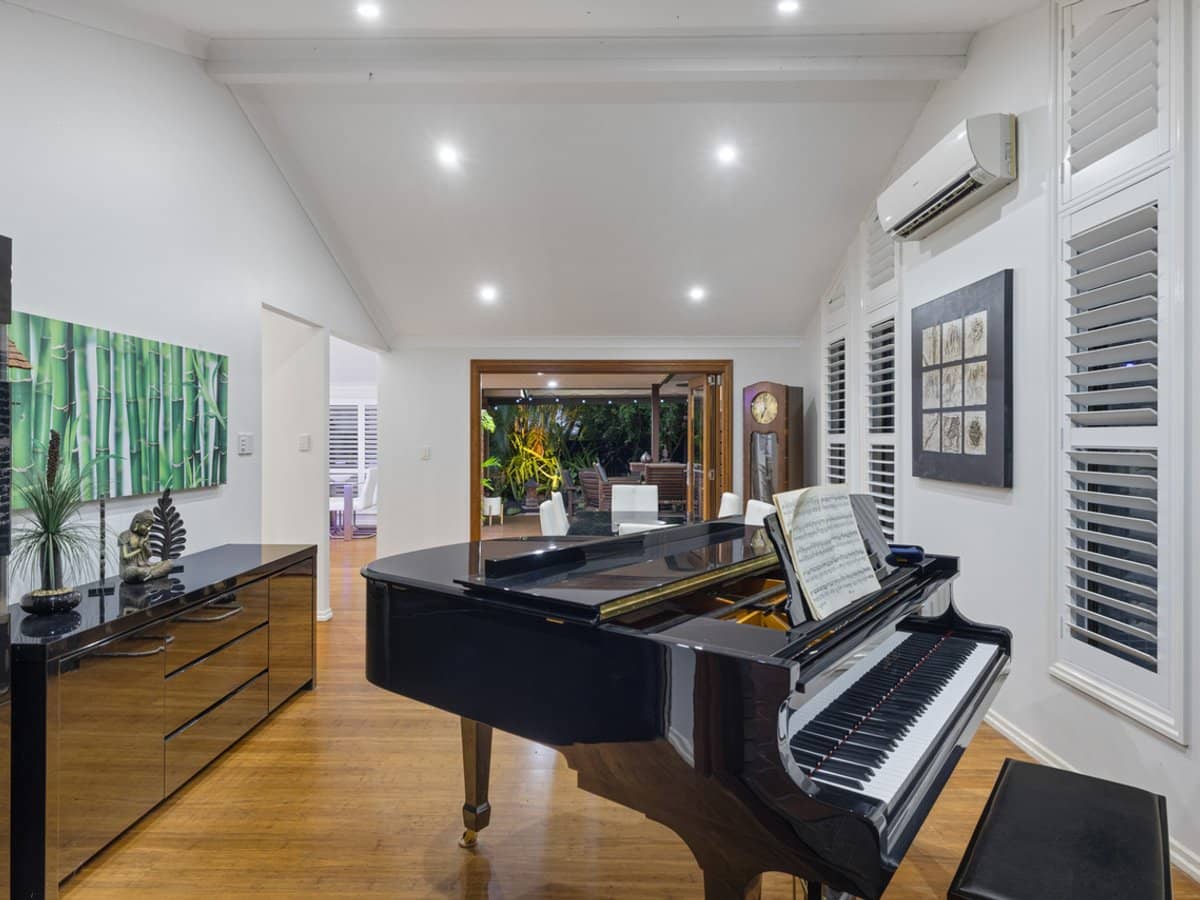 21-22 Harrogate Terrace, BIRKDALE - Thumbnail 22